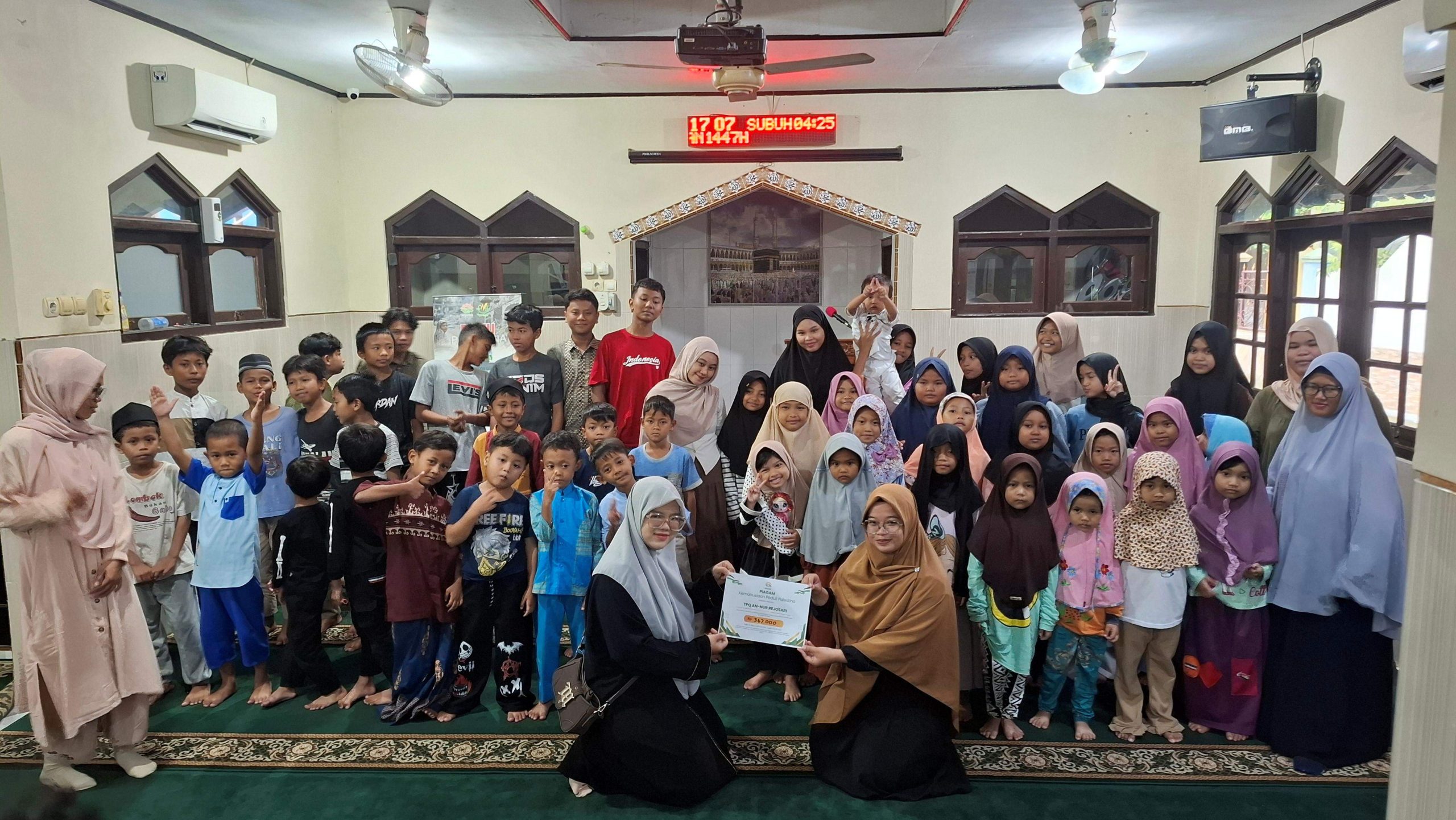 Dongeng peduli Palestina